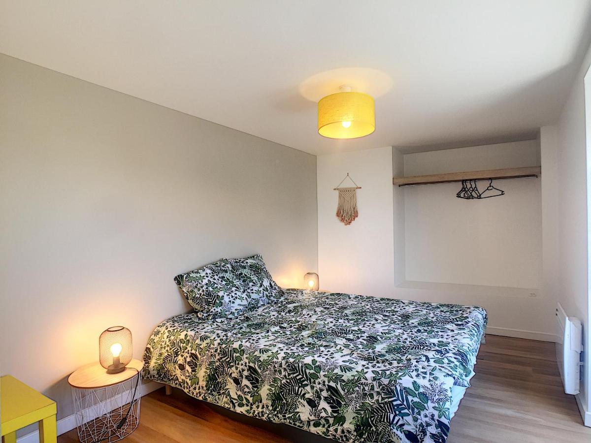 Maison 6 Pers Proche Centre Ville Bréhal Екстериор снимка